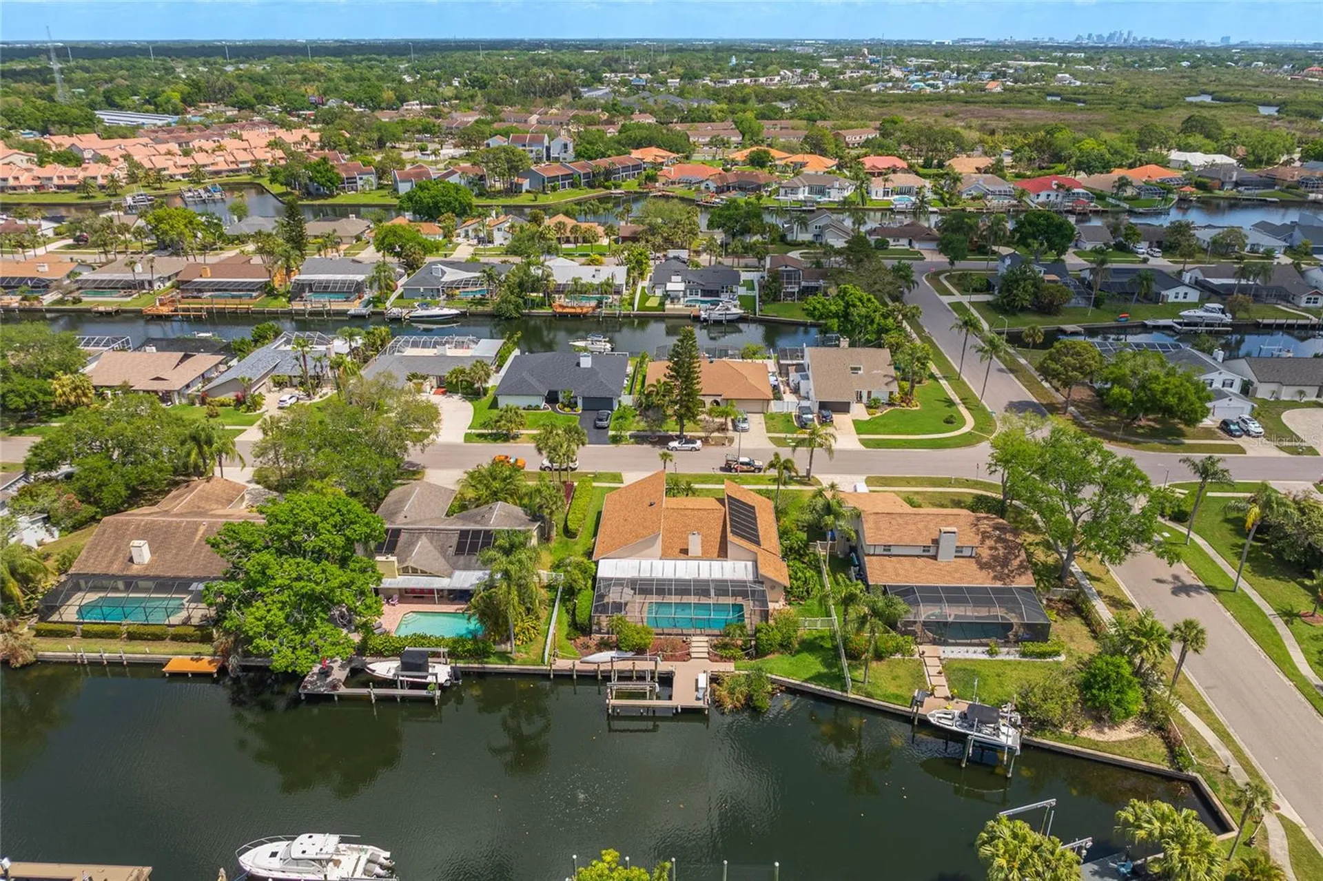 6104 Schooner Way Tampa FL 33615