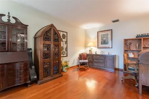 6104 Schooner Way Tampa FL 33615