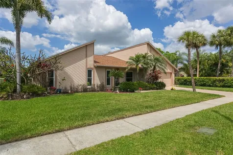 6104 Schooner Way Tampa FL 33615