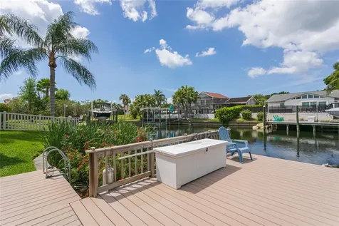 6104 Schooner Way Tampa FL 33615