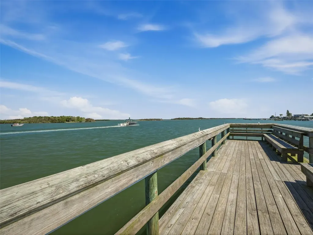 387 Marsh Landing Loop Oak Hill FL 32759