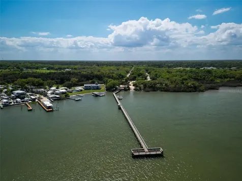 387 Marsh Landing Loop Oak Hill FL 32759
