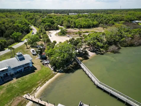 387 Marsh Landing Loop Oak Hill FL 32759