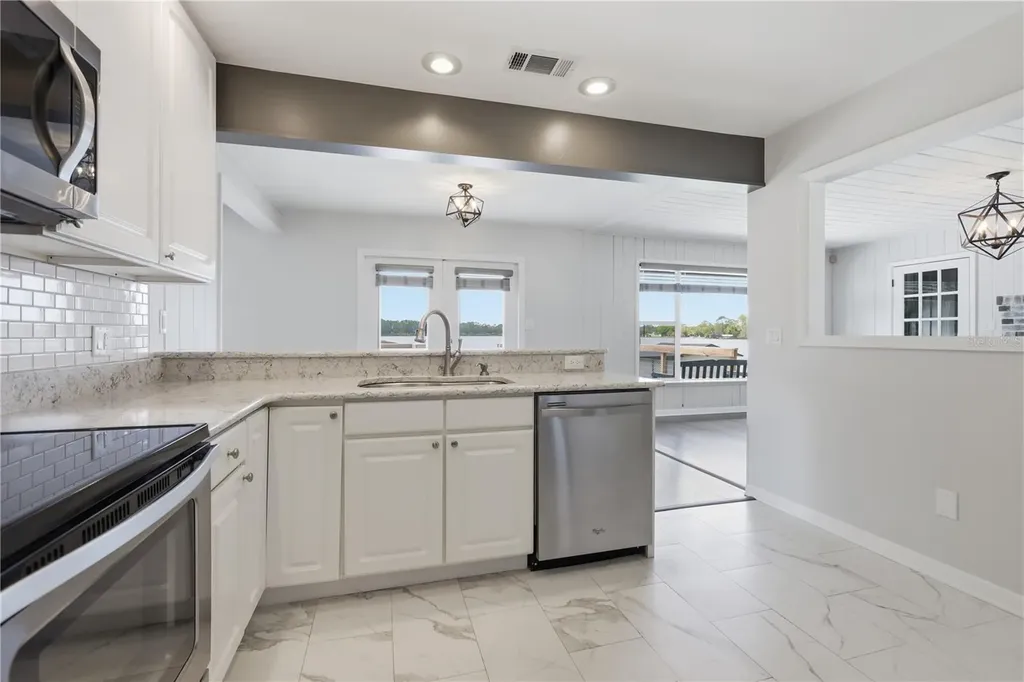940 N Kepler Road Deland FL 32724