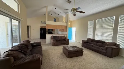 5612 Loma Vista Drive W Davenport FL 33896