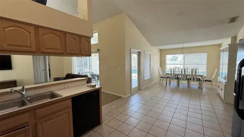 5612 Loma Vista Drive W Davenport FL 33896