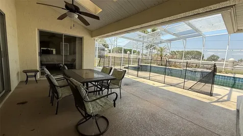 5612 Loma Vista Drive W Davenport FL 33896