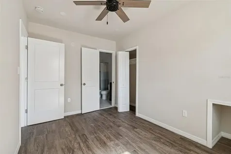 1006 E 26th Avenue Tampa FL 33605