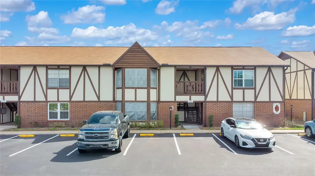 5407 Hansel Avenue Orlando FL 32809