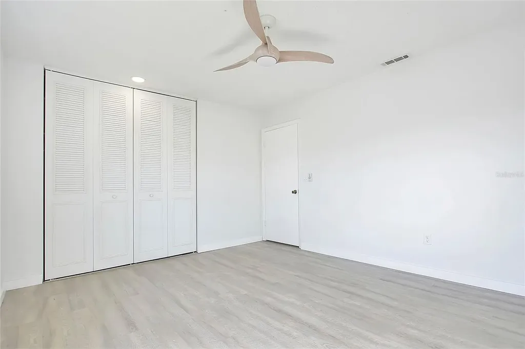 5407 Hansel Avenue Orlando FL 32809
