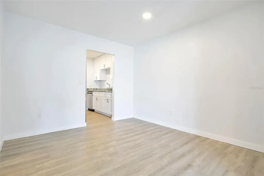 5407 Hansel Avenue Orlando FL 32809