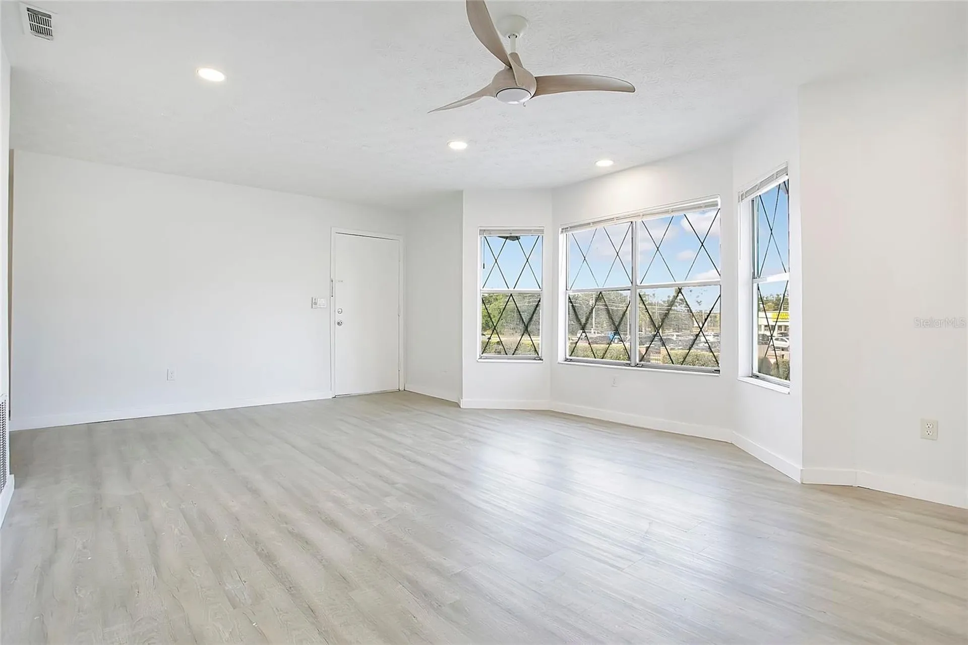 5407 Hansel Avenue Orlando FL 32809