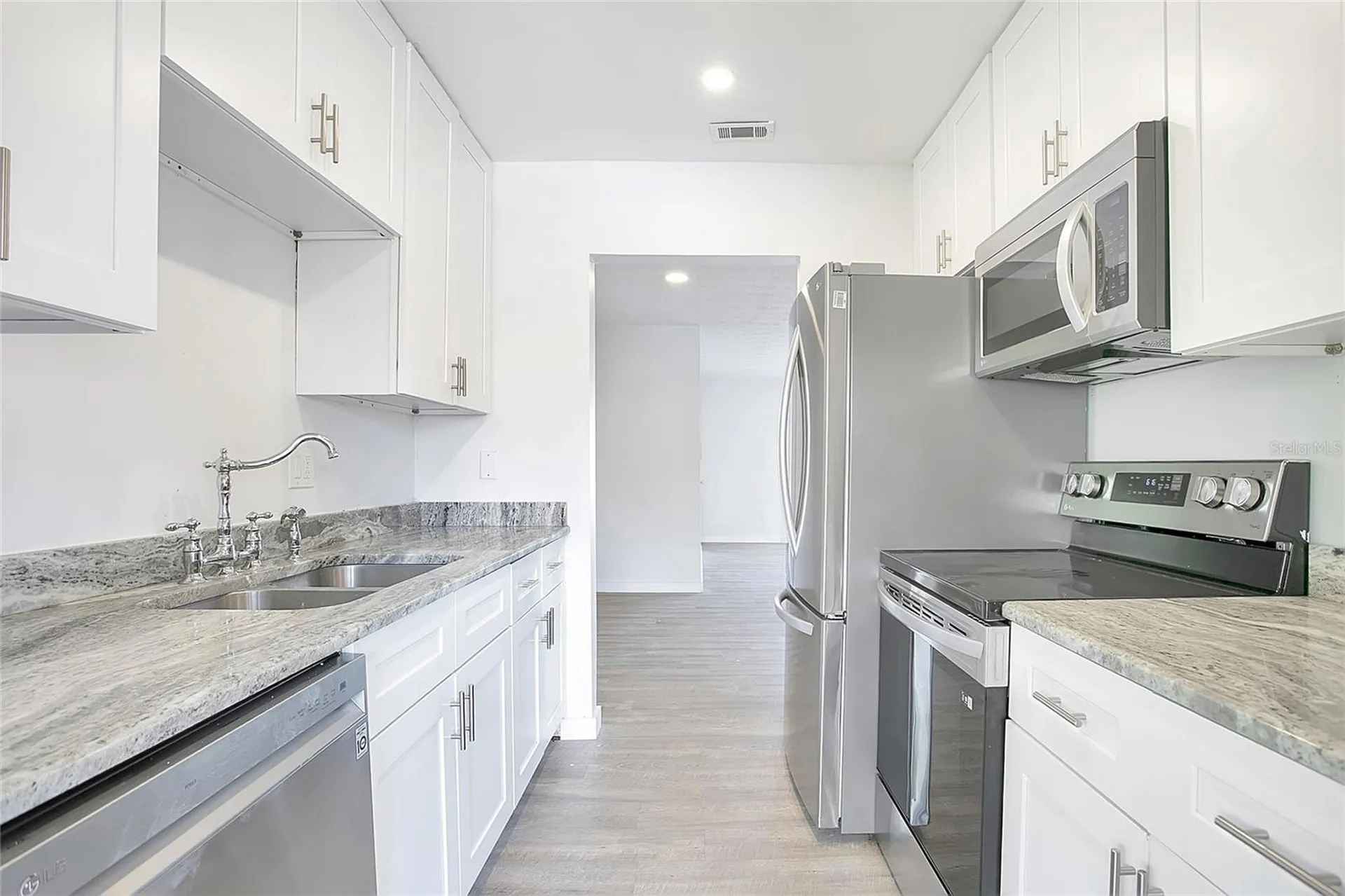 5407 Hansel Avenue Orlando FL 32809