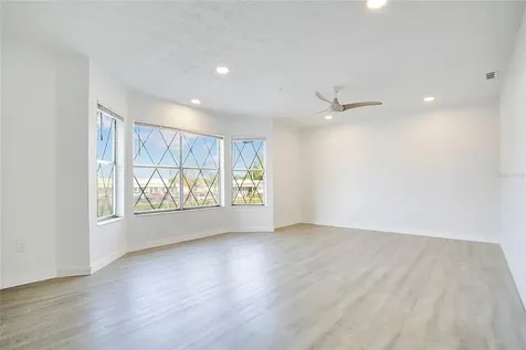 5407 Hansel Avenue Orlando FL 32809