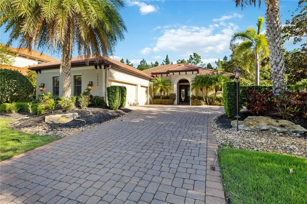 15403 Leven Links Place Lakewood Ranch FL 34202