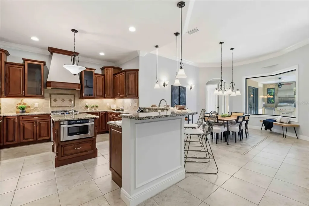15403 Leven Links Place Lakewood Ranch FL 34202