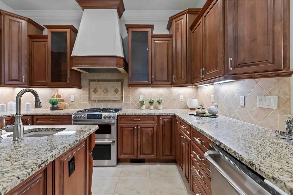 15403 Leven Links Place Lakewood Ranch FL 34202
