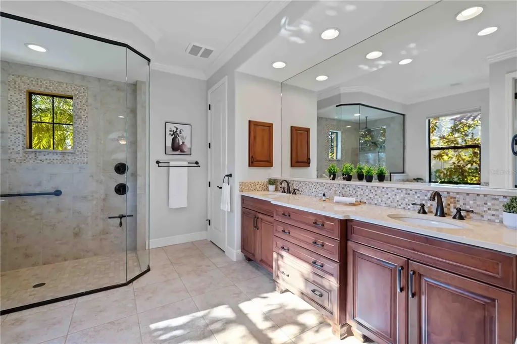 15403 Leven Links Place Lakewood Ranch FL 34202
