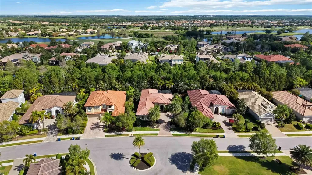 15403 Leven Links Place Lakewood Ranch FL 34202