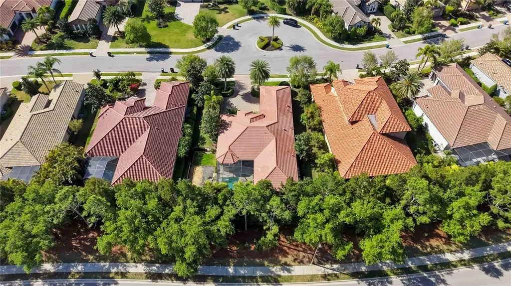 15403 Leven Links Place Lakewood Ranch FL 34202