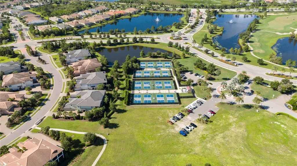 15403 Leven Links Place Lakewood Ranch FL 34202