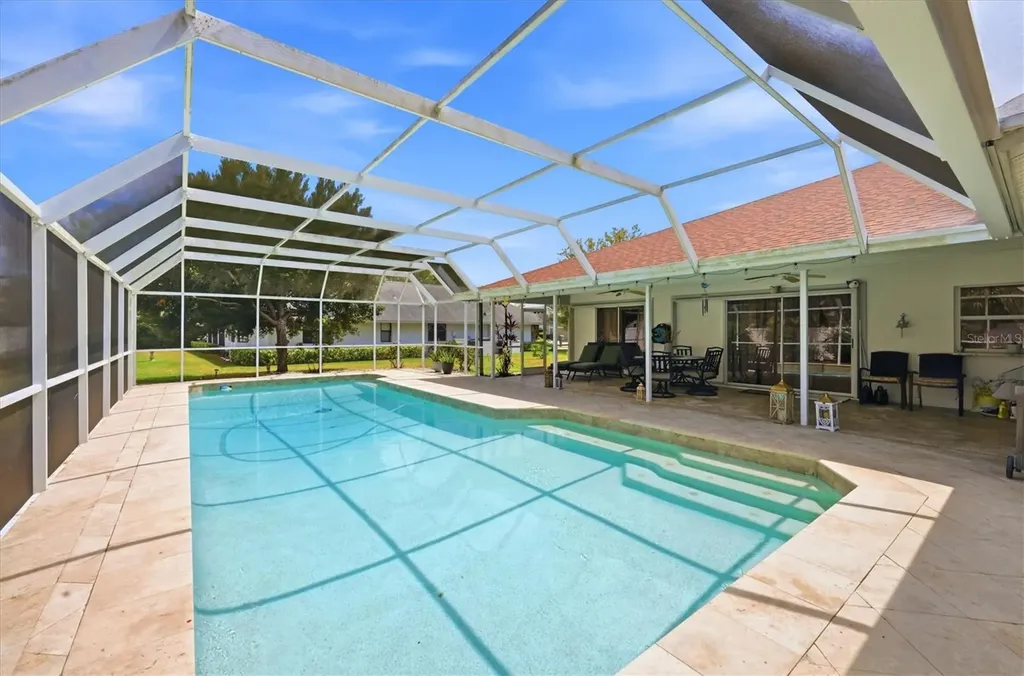 3508 Avenida Madera Bradenton FL 34210
