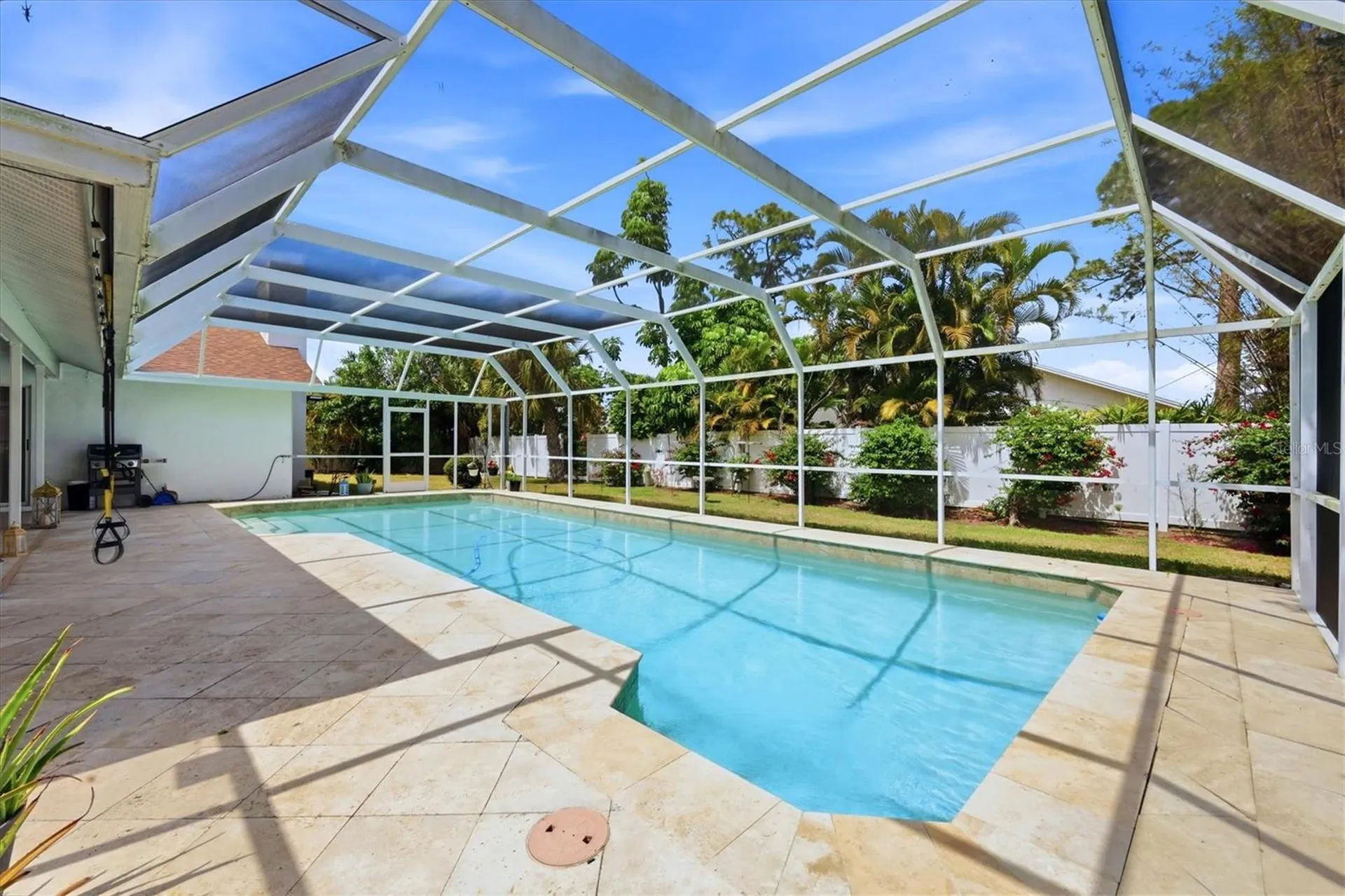 3508 Avenida Madera Bradenton FL 34210