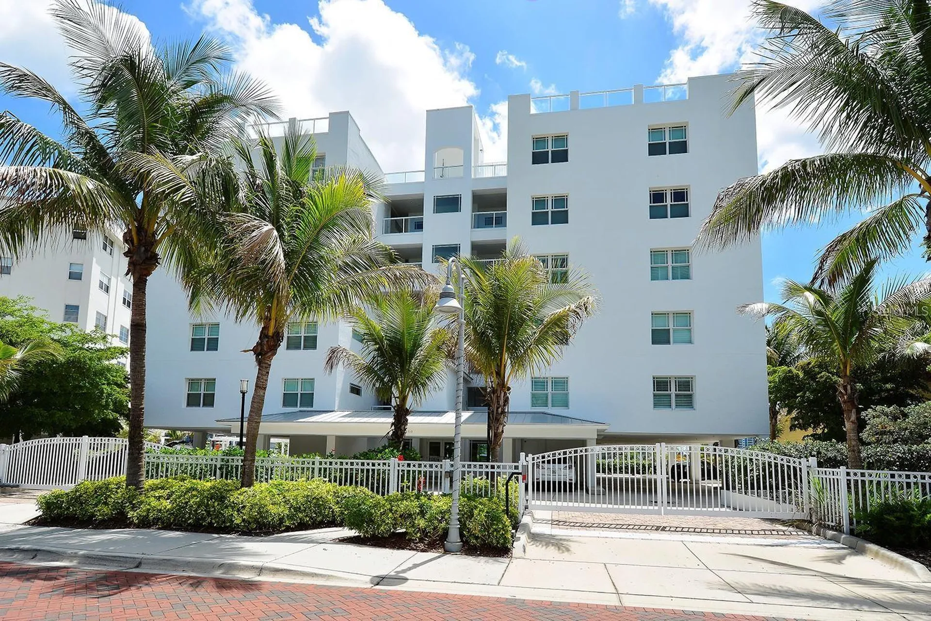 650 Golden Gate Point Sarasota FL 34236