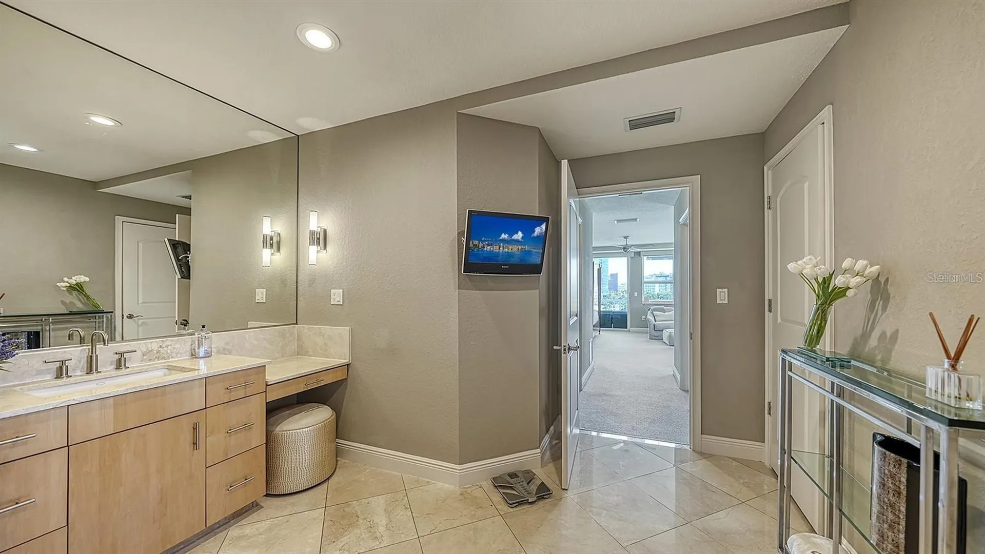 650 Golden Gate Point Sarasota FL 34236