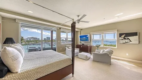 650 Golden Gate Point Sarasota FL 34236