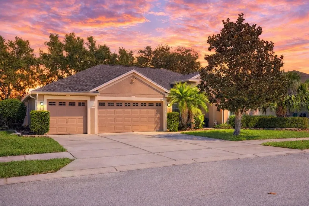 3014 Zander Drive Grand Island FL 32735