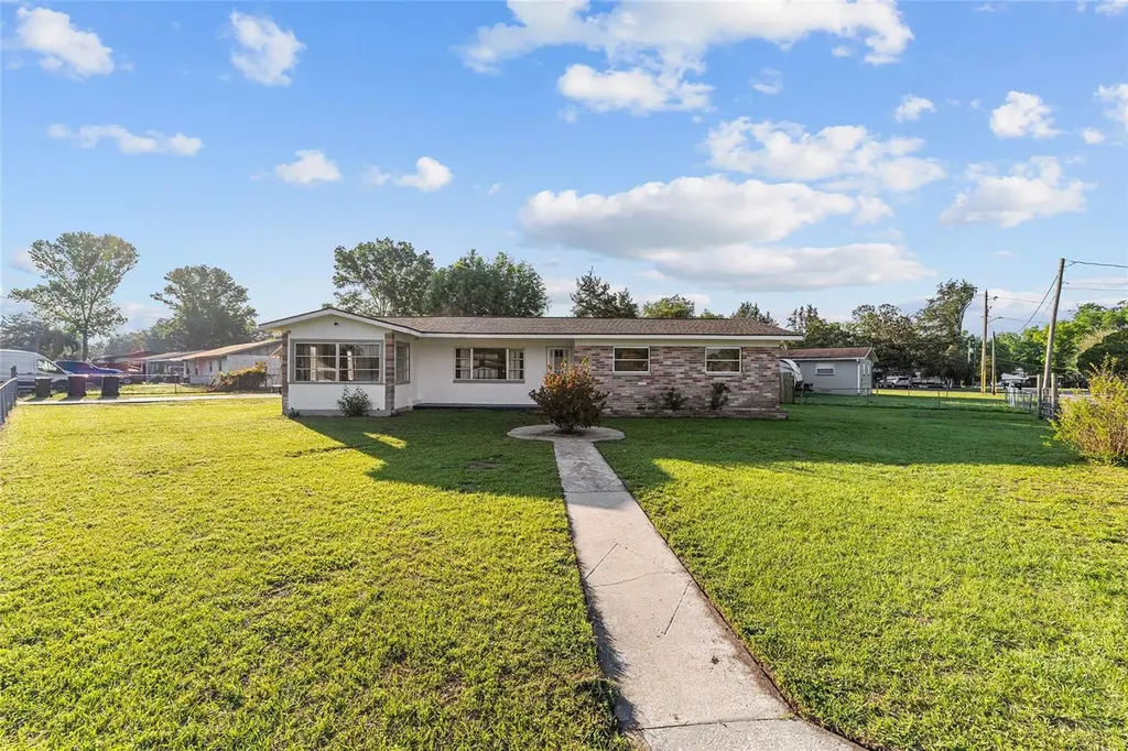 5306 SE 107th Place Belleview FL 34420