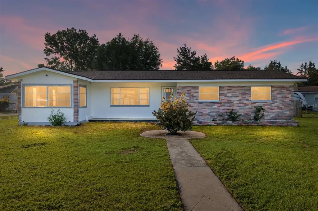 5306 SE 107th Place Belleview FL 34420