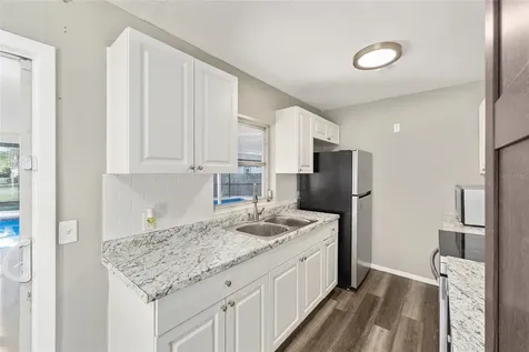 5306 SE 107th Place Belleview FL 34420