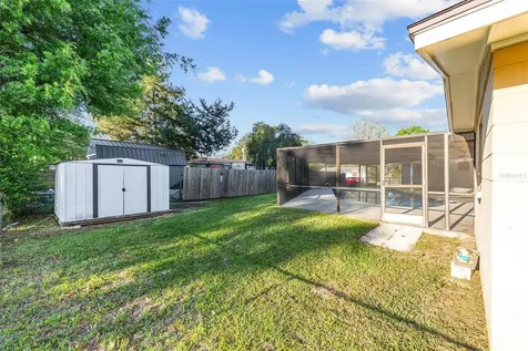 5306 SE 107th Place Belleview FL 34420