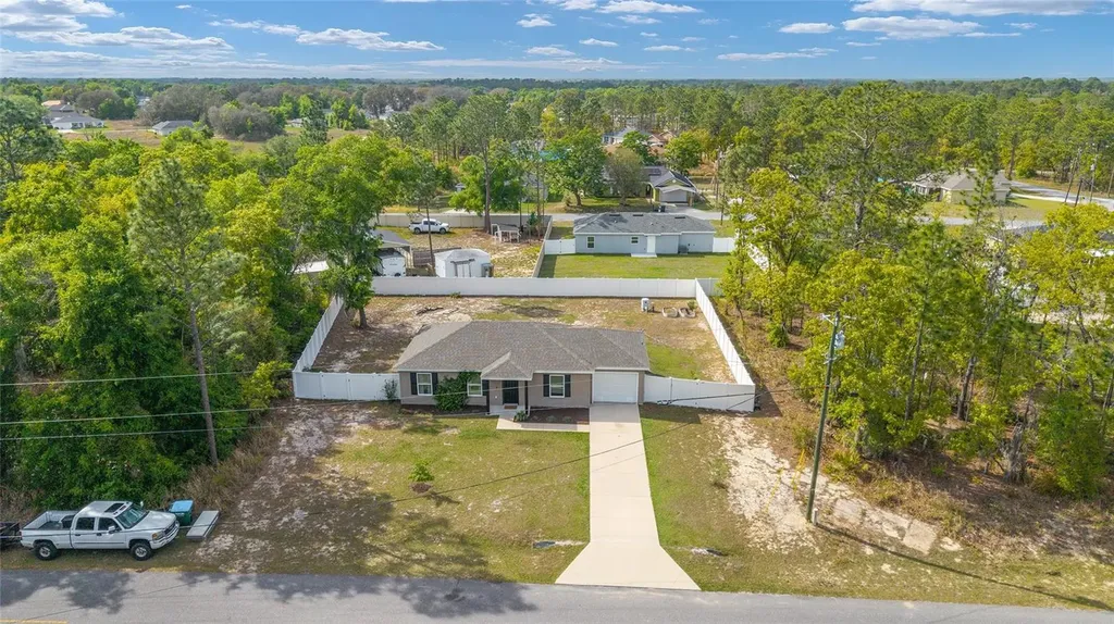 3 Locust Loop Ocala FL 34472