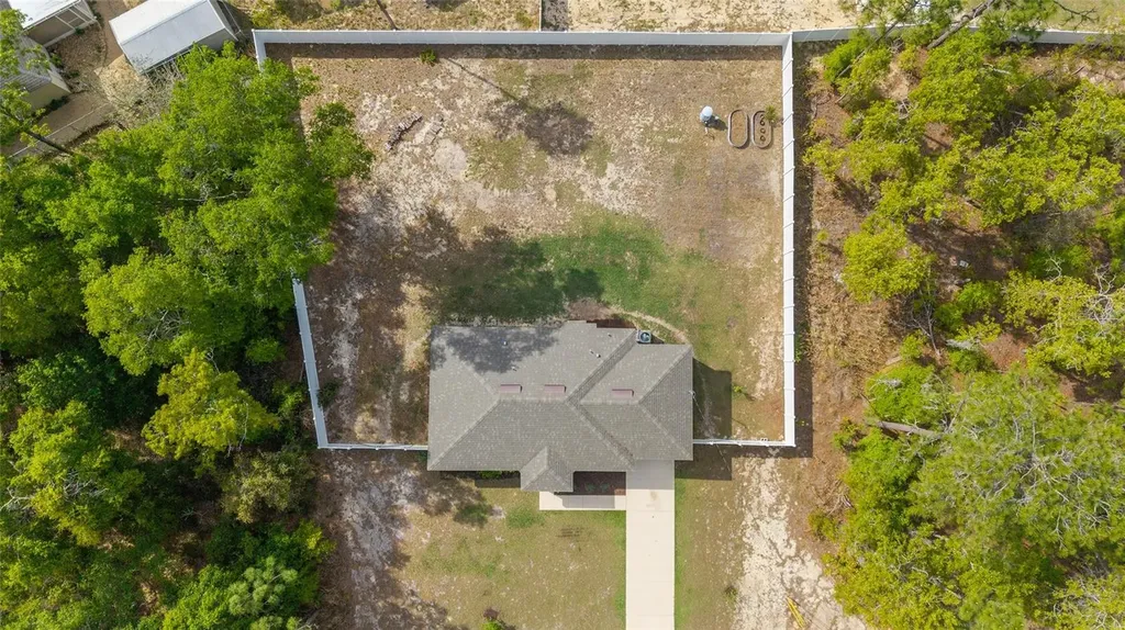 3 Locust Loop Ocala FL 34472