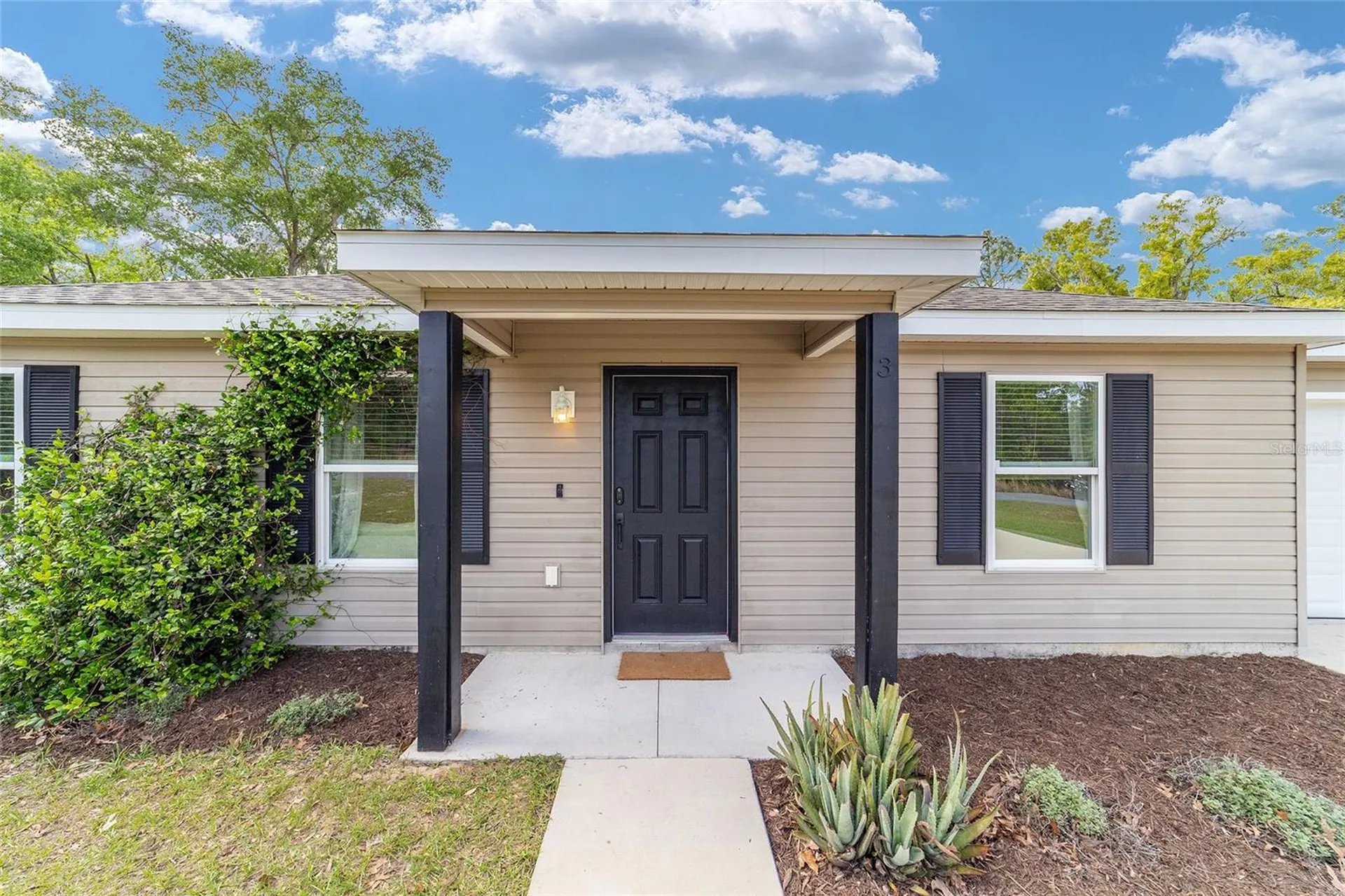 3 Locust Loop Ocala FL 34472