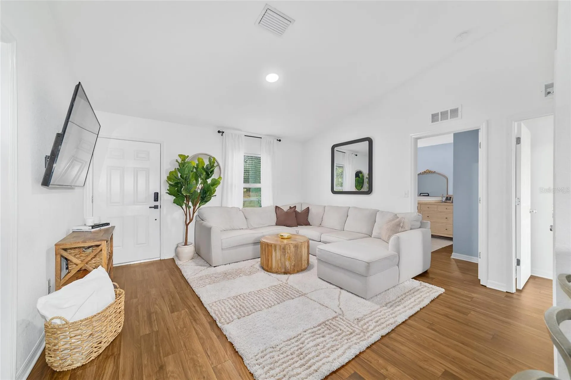 3 Locust Loop Ocala FL 34472
