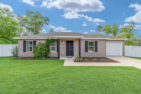3 Locust Loop Ocala FL 34472