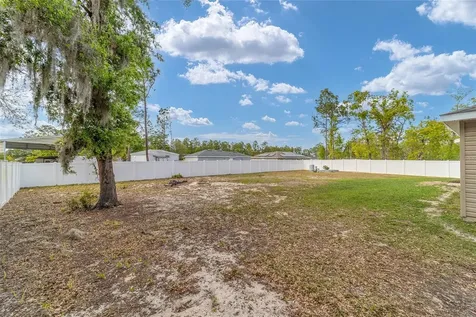 3 Locust Loop Ocala FL 34472