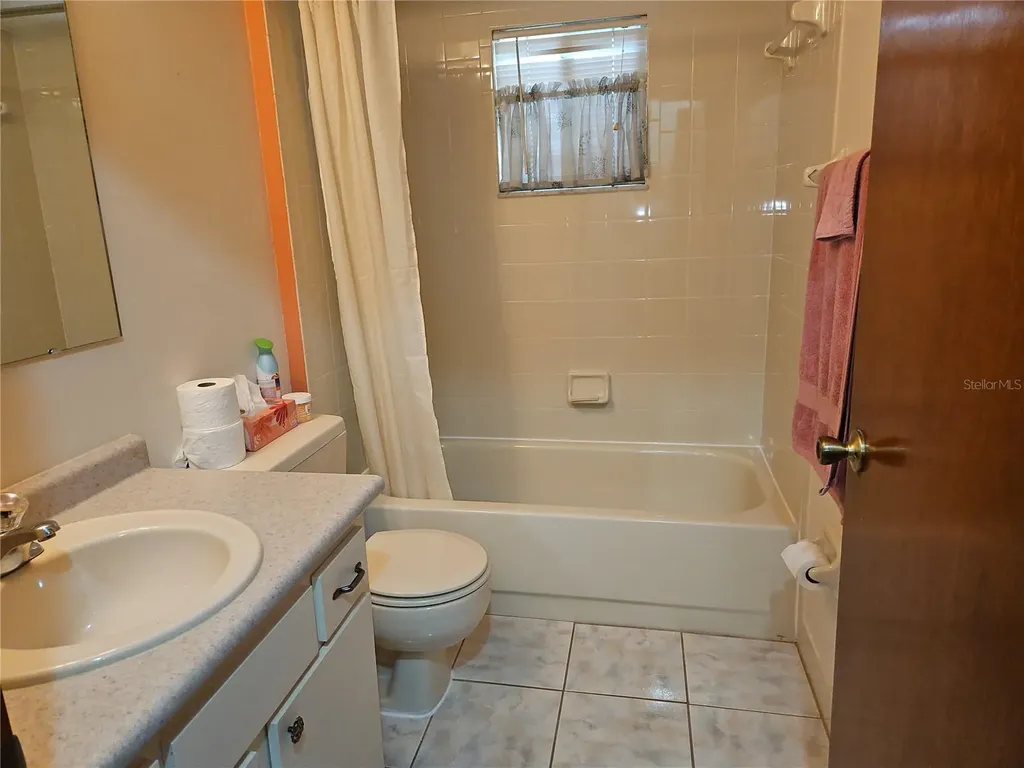 11087 SW 77th Court Ocala FL 34476