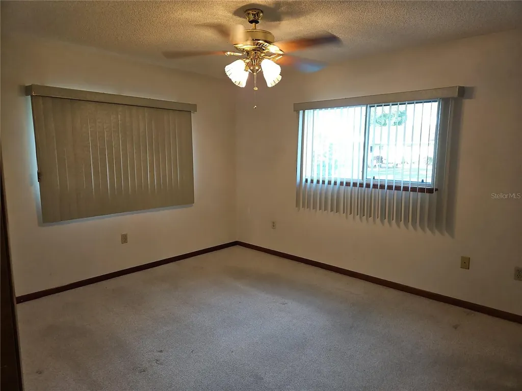 11087 SW 77th Court Ocala FL 34476
