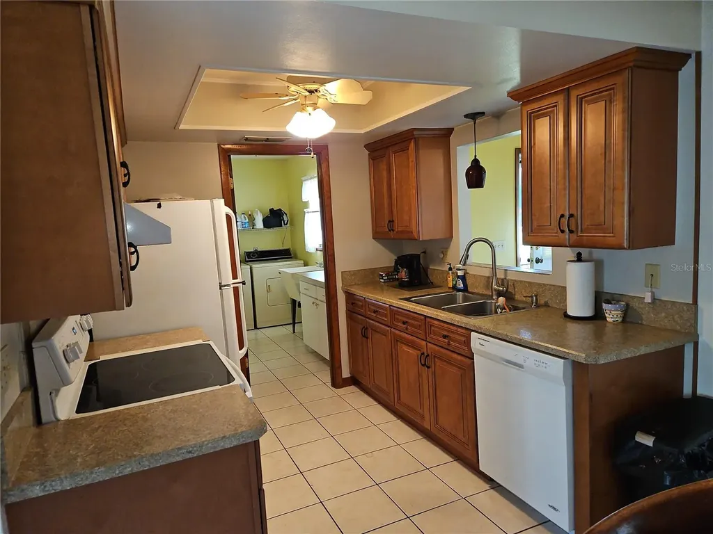 11087 SW 77th Court Ocala FL 34476