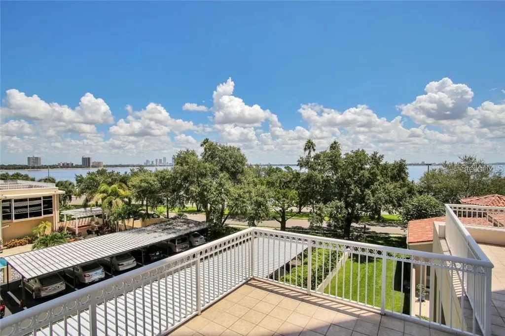 3507 Bayshore Boulevard Tampa FL 33629