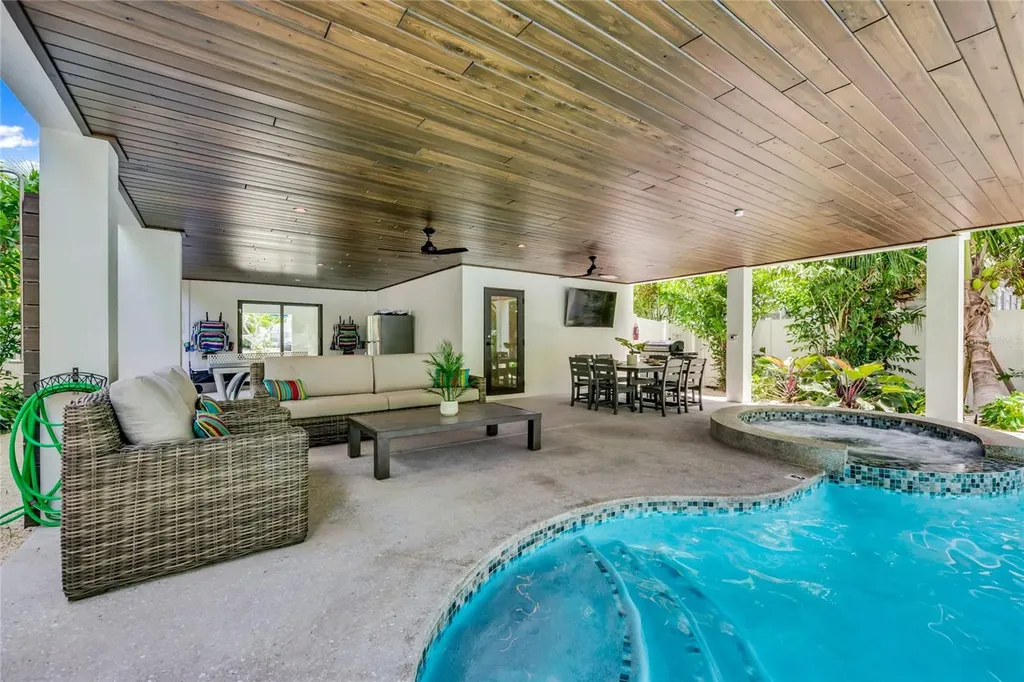 209 Garfield Drive Sarasota FL 34236