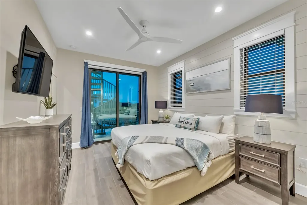 209 Garfield Drive Sarasota FL 34236