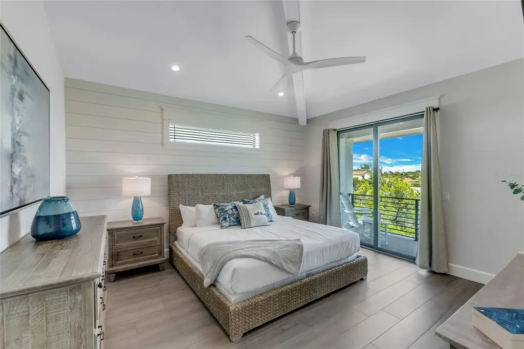 209 Garfield Drive Sarasota FL 34236