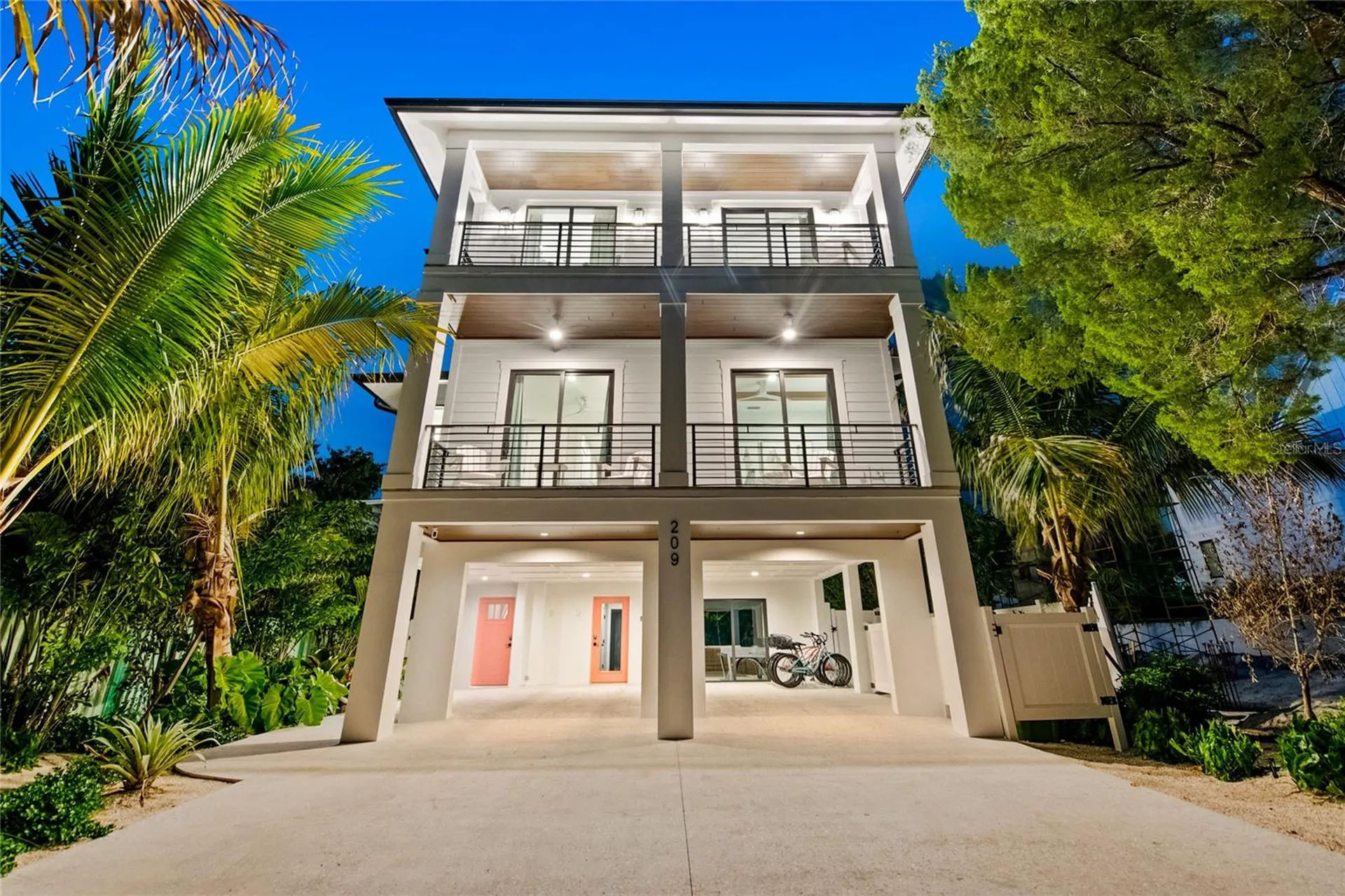 209 Garfield Drive Sarasota FL 34236