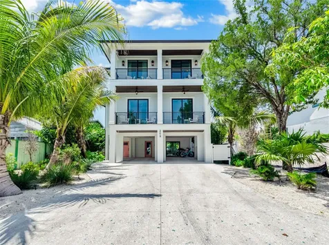 209 Garfield Drive Sarasota FL 34236